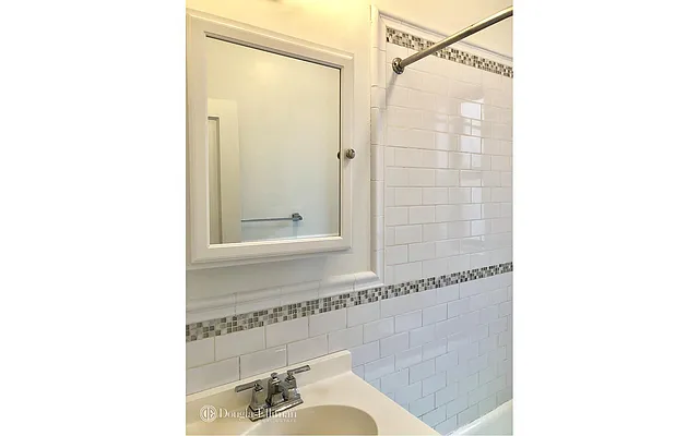 Rented by Douglas Elliman | media 53