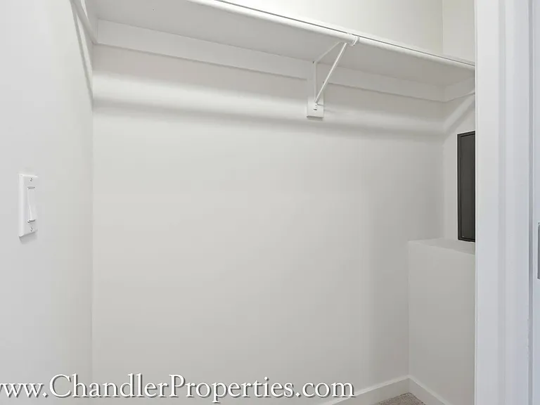 55 Trumbull St — Photo 18