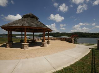 555 Charleston Light, Loudon, TN 37774