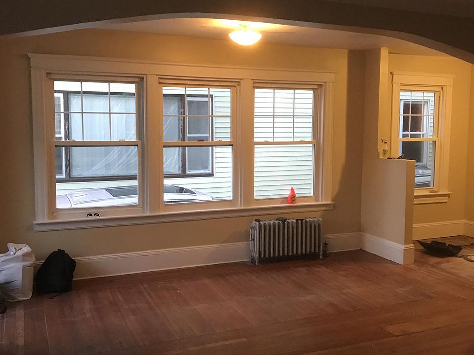 1st image of 303 Narragansett St