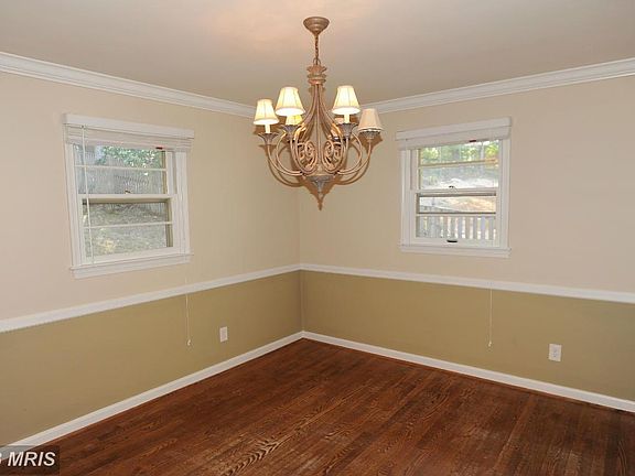 5th image of 5901 Bush Hill Dr