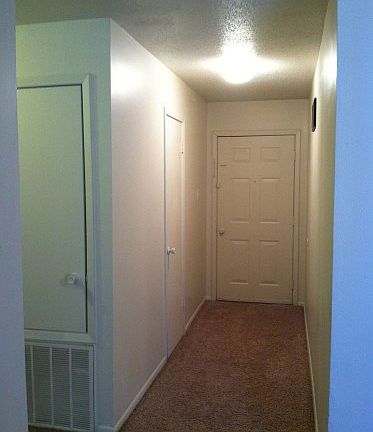 3rd image of 139 W McKinley Ave