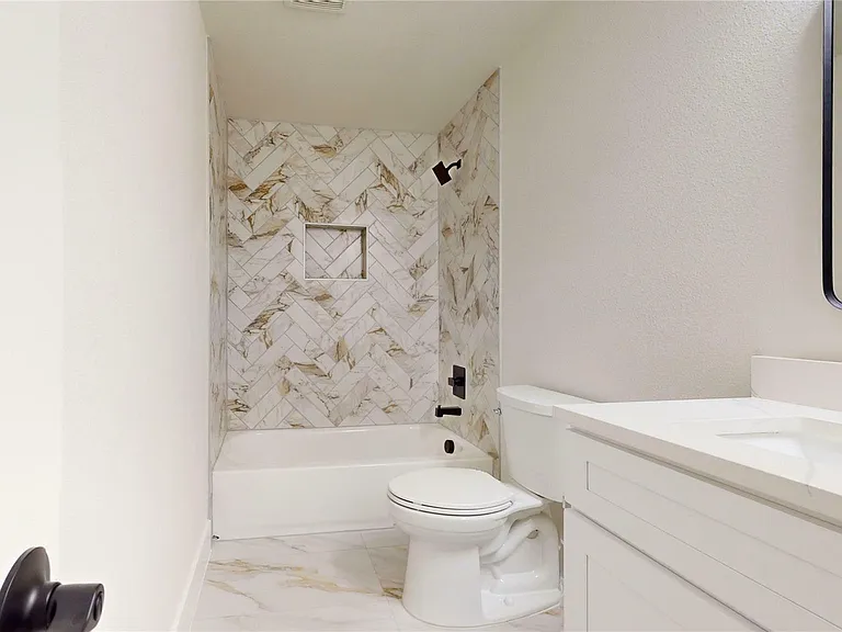 4416 Fatima Dr — Photo 22
