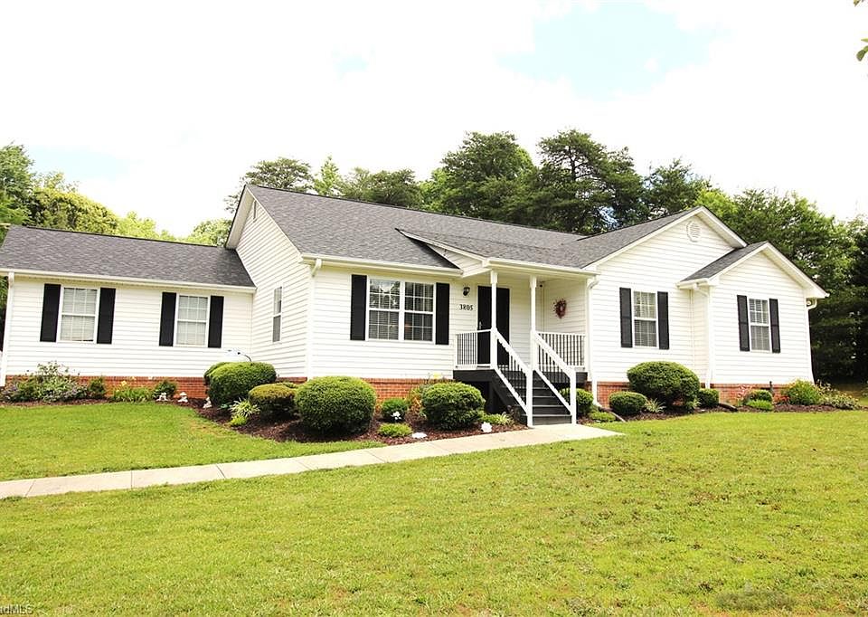 1st image of 3805 Polonia Ct