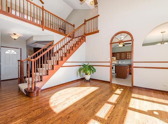 5th image of 6939 Lexington Ct