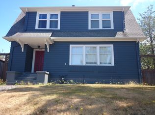 3836 45th Ave SW, Seattle, WA 98116