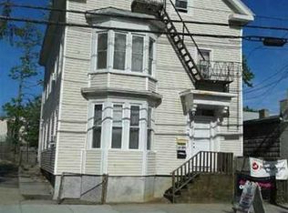 504 Prairie Ave, Providence, RI 02905