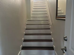 1026 E 42nd Pl, Los Angeles, CA 90011