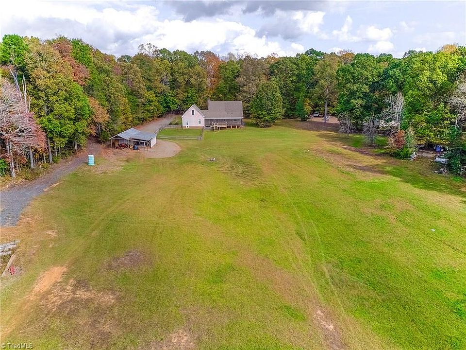2nd image of 8461 Running Creek Rd