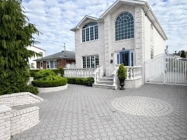 15823 92nd Street, Howard Beach, NY 11414