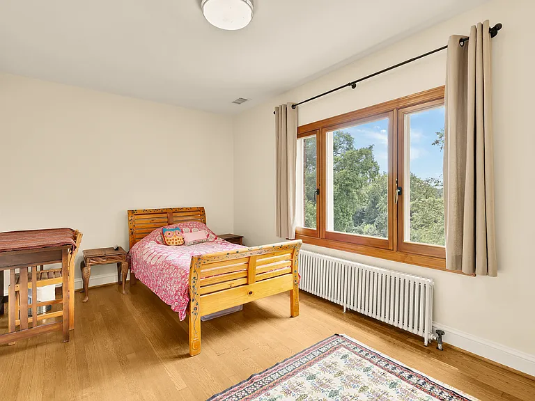 3111 Chain Bridge Rd NW — Photo 48