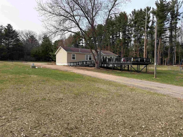 3377 3rd Ln, Oxford, WI 53952