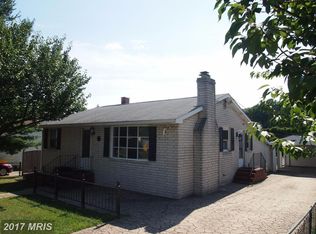 829 Bentwillow Dr, Glen Burnie, MD 21061
