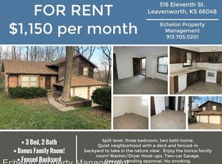 316 S 11th St, Leavenworth, KS 66048