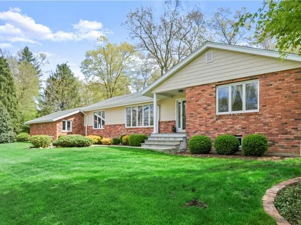 208 Woodbine Road, Stamford, CT 06903