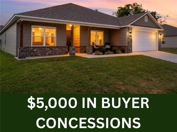 2839 W Azurite St, Fayetteville, AR 72704