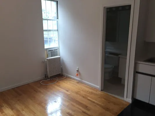 Rented by Sky Management | media 27