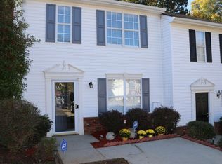 1354 Hollenbeck Ln, Riverdale, GA 30296