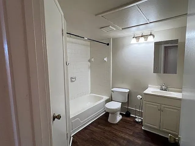 465 Forestway Cir — Photo 16