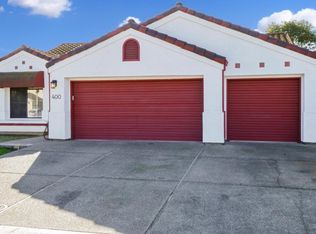400 Meadowlark Way, Lodi, CA 95240
