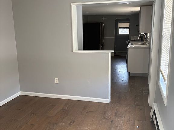 3rd image of 1326 8th Ave #1