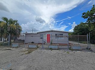 1956 Grove Ave APT A, Fort Myers, FL 33901