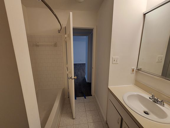 3rd image of 4189 Pleasant Meadow Ct #101