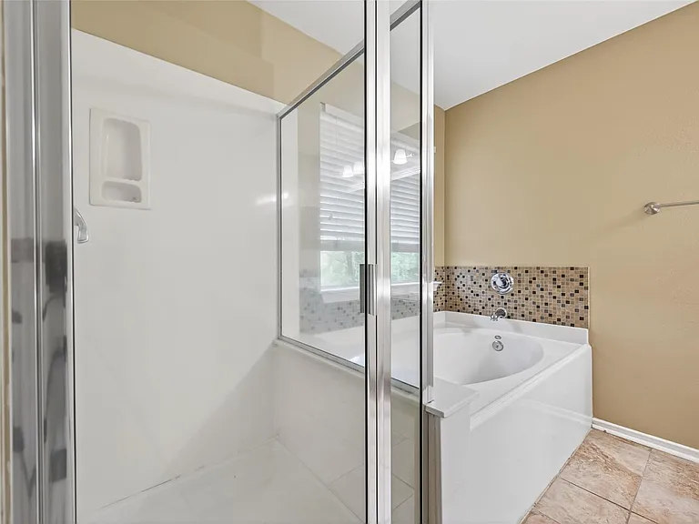 54 Blue Creek Pl — Photo 23