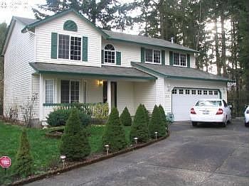 1st image of 3204 NE 180th Ct