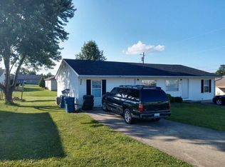 3113 Fawn Leap Dr, Lawrenceburg, KY 40342