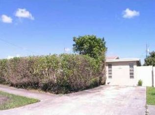 6211 Funston St, Hollywood, FL 33023