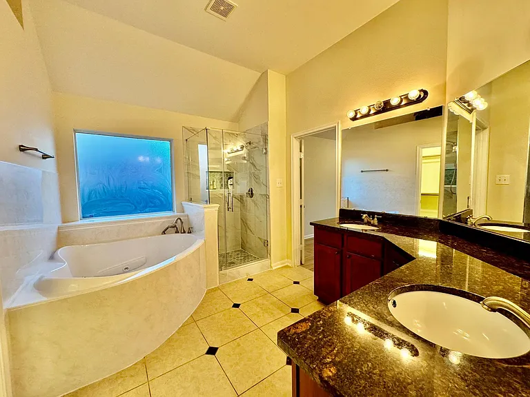 26123 Ginger Gables Ln — Photo 16