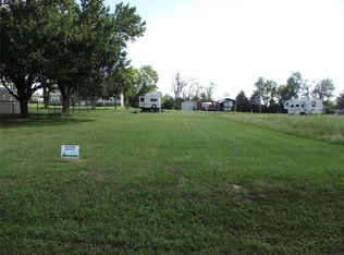 Holiday Village Dr, Quitman, TX 75783