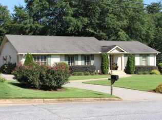 803 Wembley Rd, Greenville, SC 29607