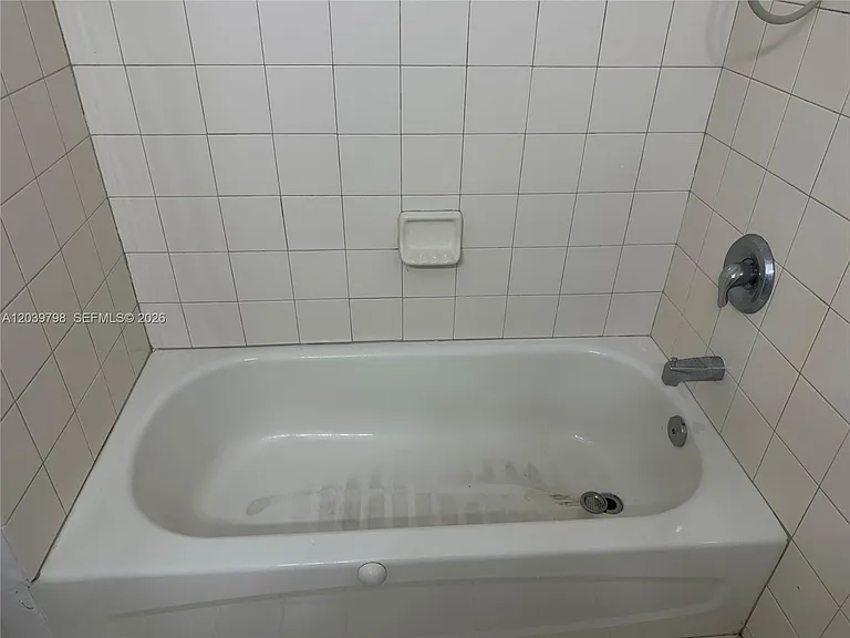 17740 SW 103rd Ave — Photo 30
