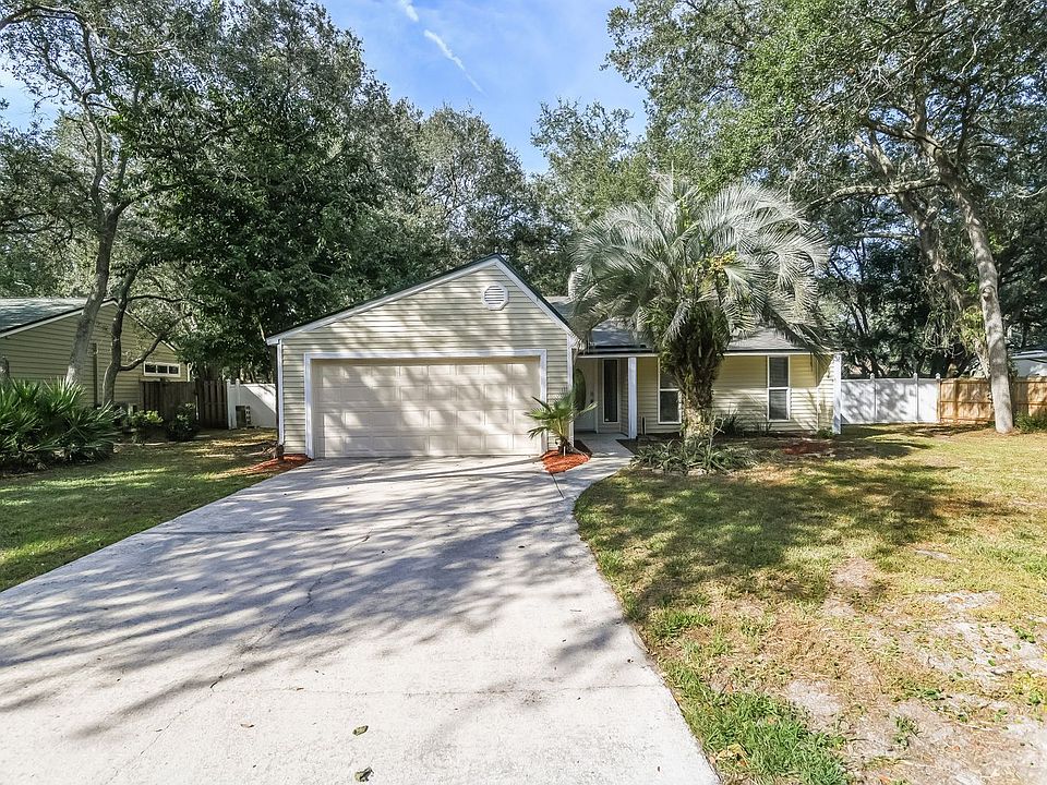 1st image of 1536 Landing Ln