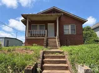 150 Woodlawn Dr, Statesville, NC 28677