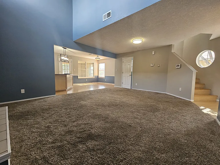 6908 Marigot Rd NW — Photo 3