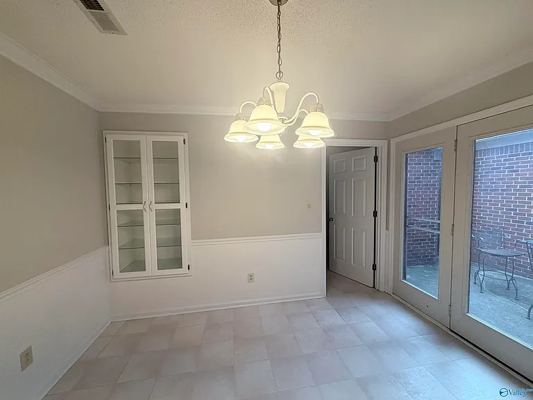 248 W Lake Cir — Photo 7