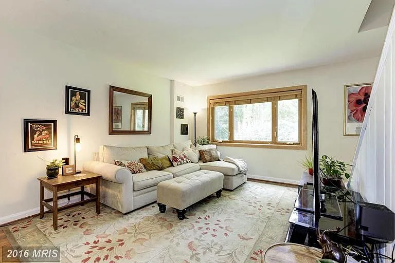 5320 Pooks Hill Rd — Photo 10
