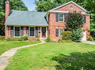 12104 Old Bridge Rd, Rockville, MD 20852