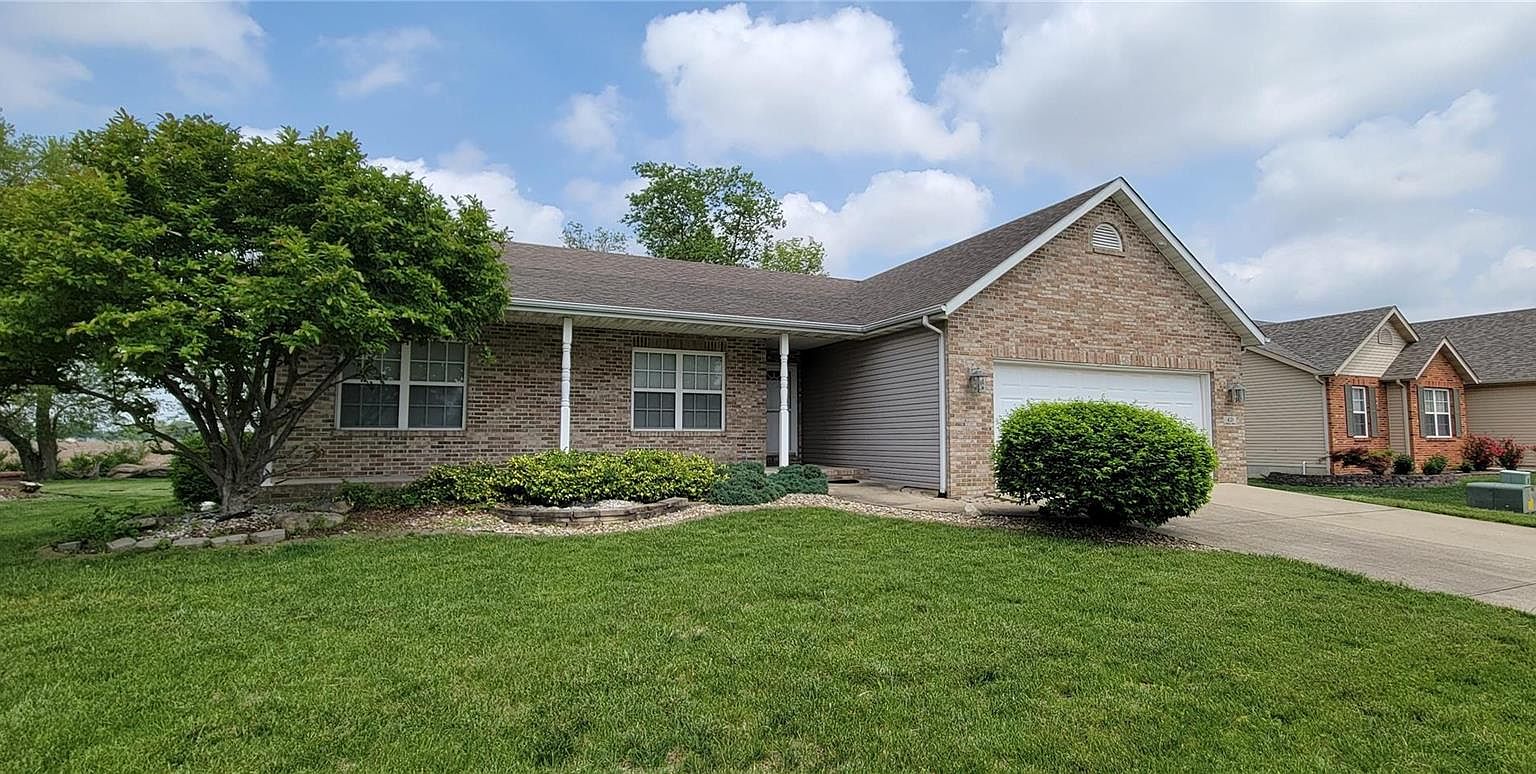 421 Corral Dr, Hamel, IL 62046 Zillow