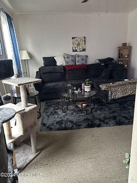 5th image of 511 Chestnut Street