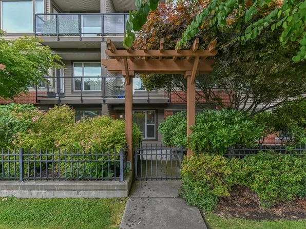 33539 Holland Ave #114, Abbotsford, BC V2S 0C6