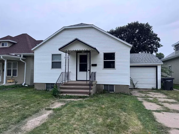 138 E 5th St, Hastings, NE 68901