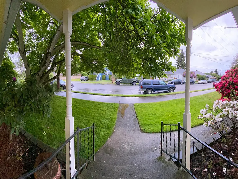 View of family friendly Morris Ave S
