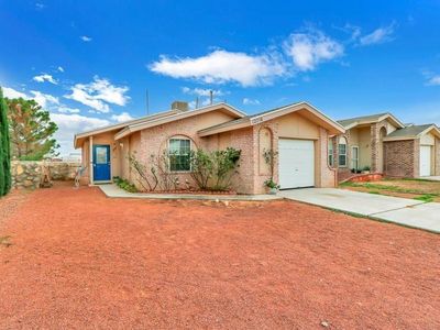 12716 Lorenzo Ponce Dr, El Paso, TX, 79938