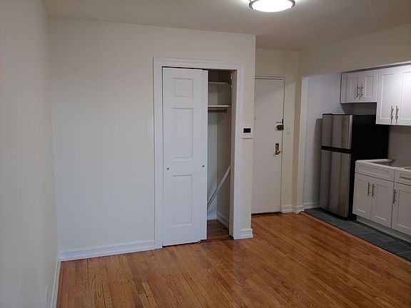 2nd image of 7350 Bell Blvd APT 1C