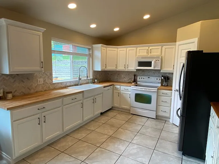 2104 W Honeysett Rd — Photo 6