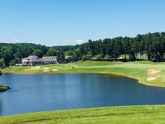4th image of 109 Hawks Ct #77